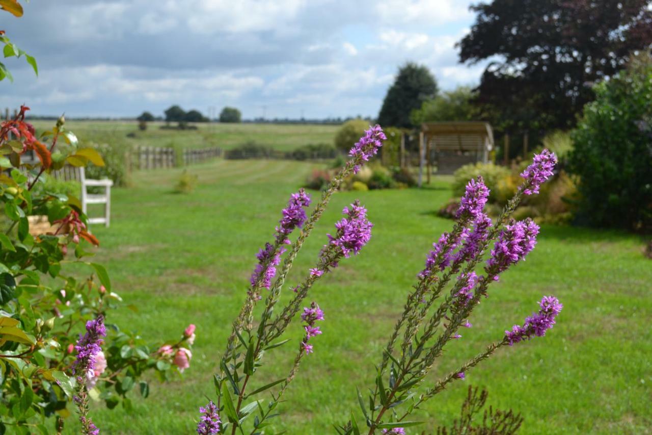 Two Hoots Bed And Breakfast Brackley  Exterior foto